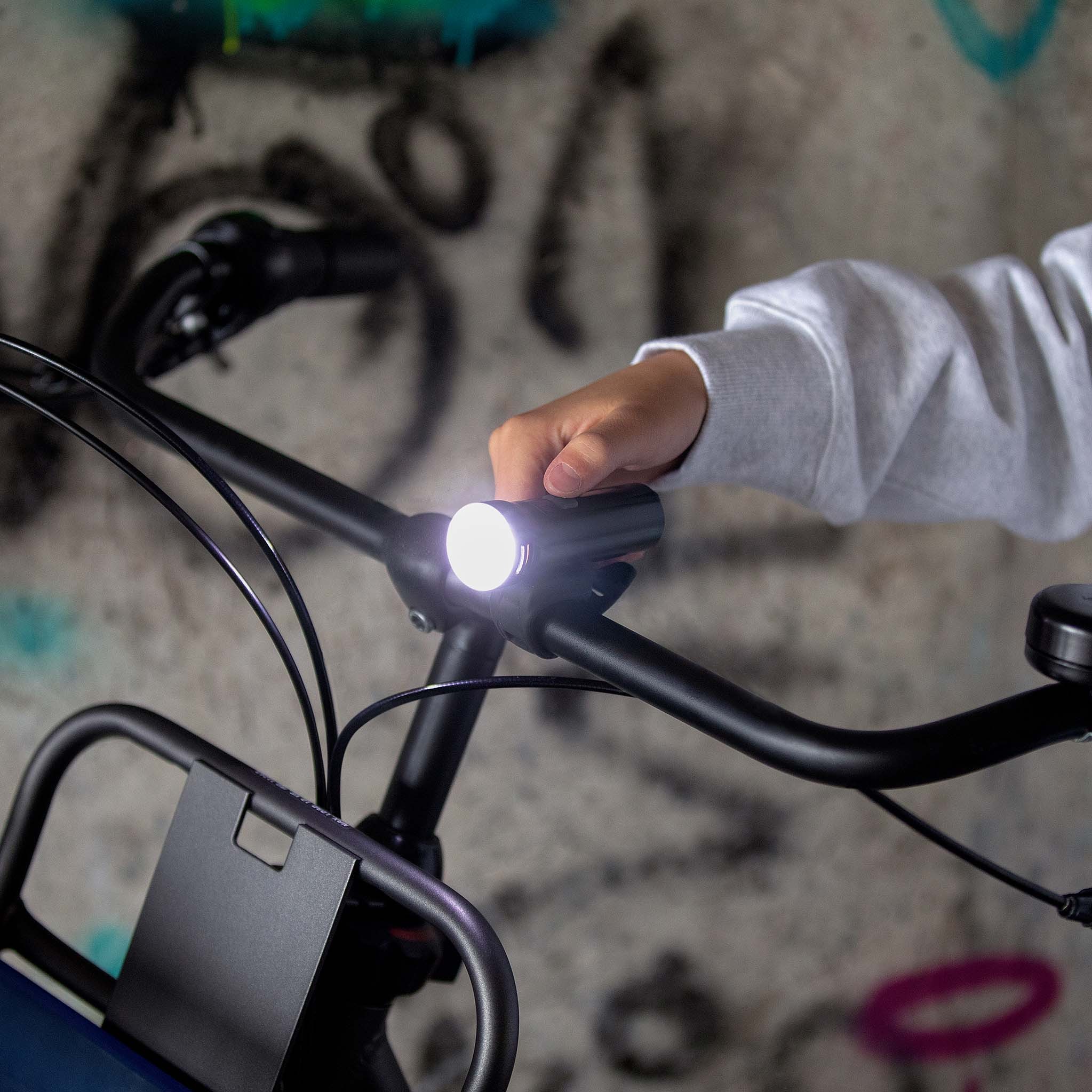 Éclairage vélo spécial XLC CL-D06 70 Lux E-Bike 6-48 v - Eclairage -  Sécurité et Visibilité - Urbain